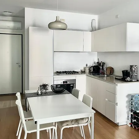 Eleven Centro Mare Apartment Pesaro