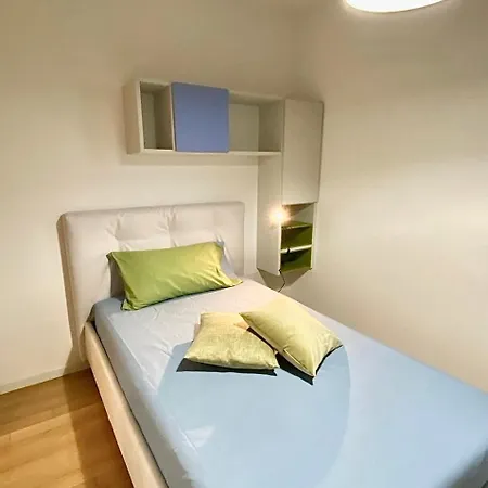 Eleven Centro Mare Apartment