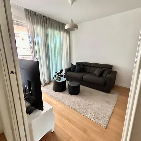 Eleven Centro Mare Apartment *