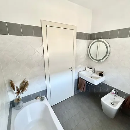 Eleven Centro Mare Apartment Pesaro